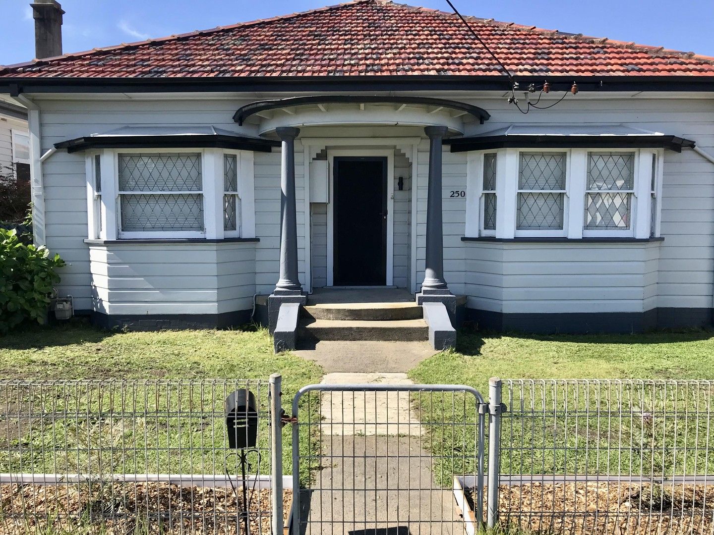 3 bedrooms House in 250 Glebe Rd HAMILTON SOUTH NSW, 2303