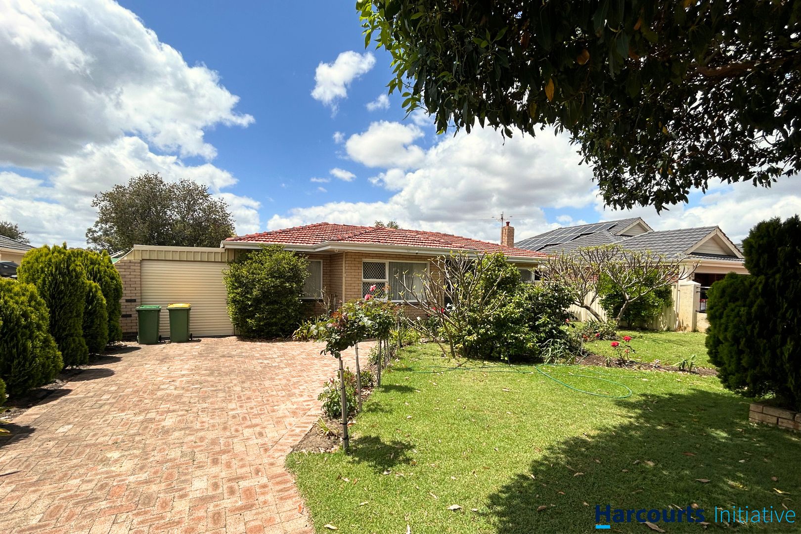 4 bedrooms House in 64 Napier Road MORLEY WA, 6062
