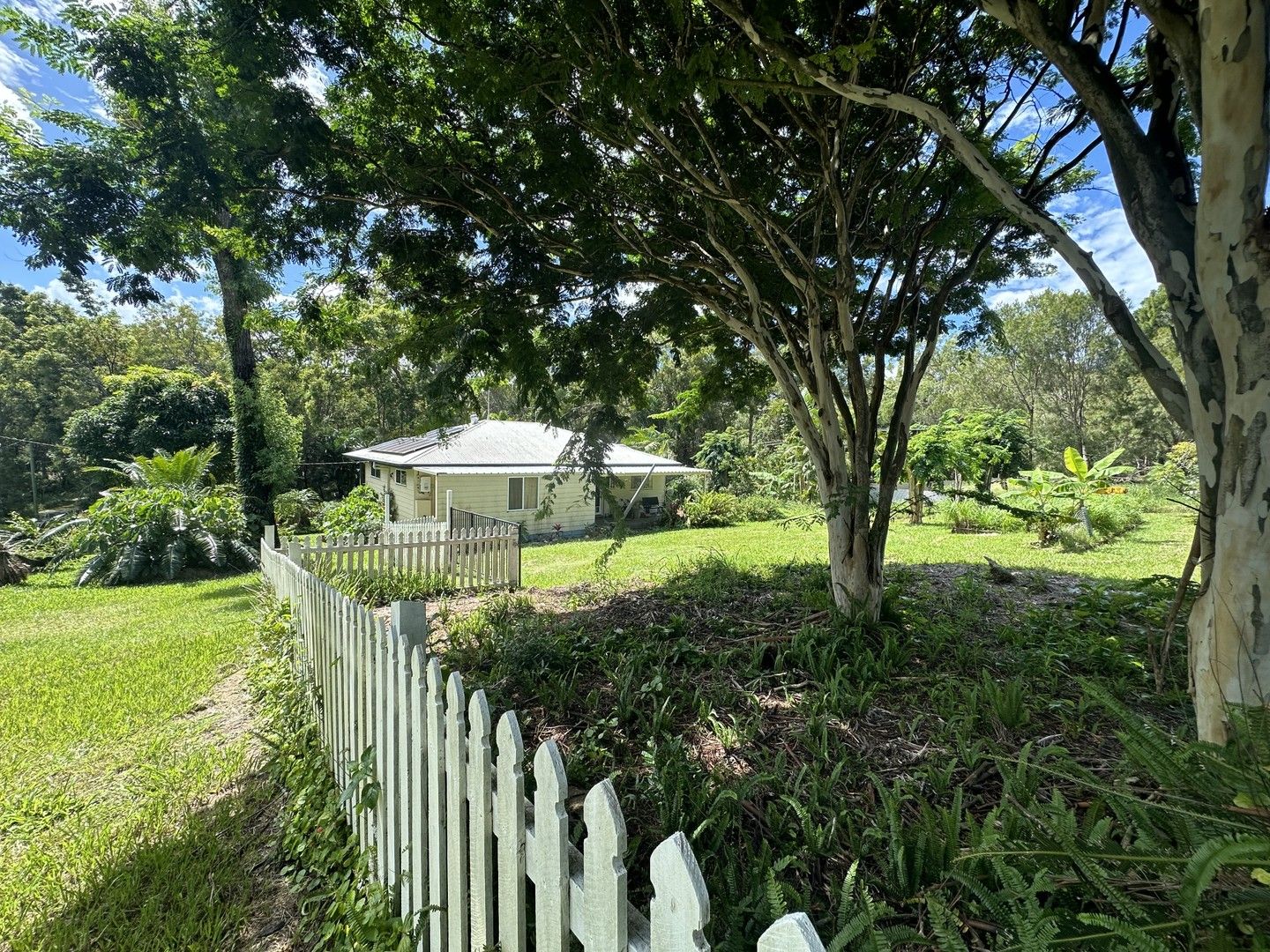 4 Devaney Street, Macleay Island QLD 4184, Image 0