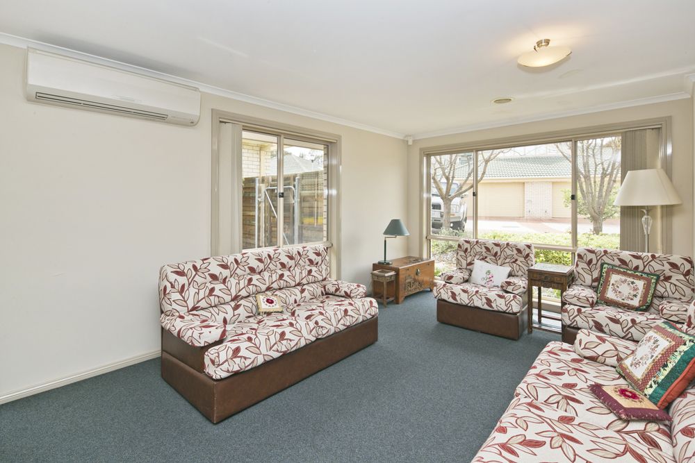 8/67 Barraclough Crescent, Monash ACT 2904, Image 2