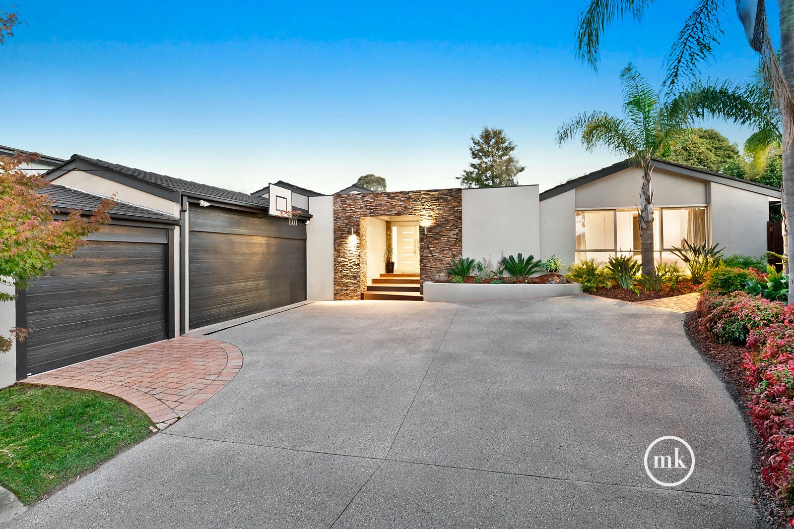 17 Kingsbridge Court, Croydon Hills VIC 3136, Image 0