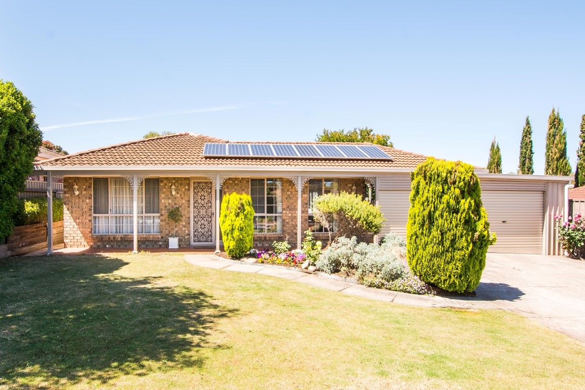 11 St Albans Road, Woodcroft SA 5162, Image 0