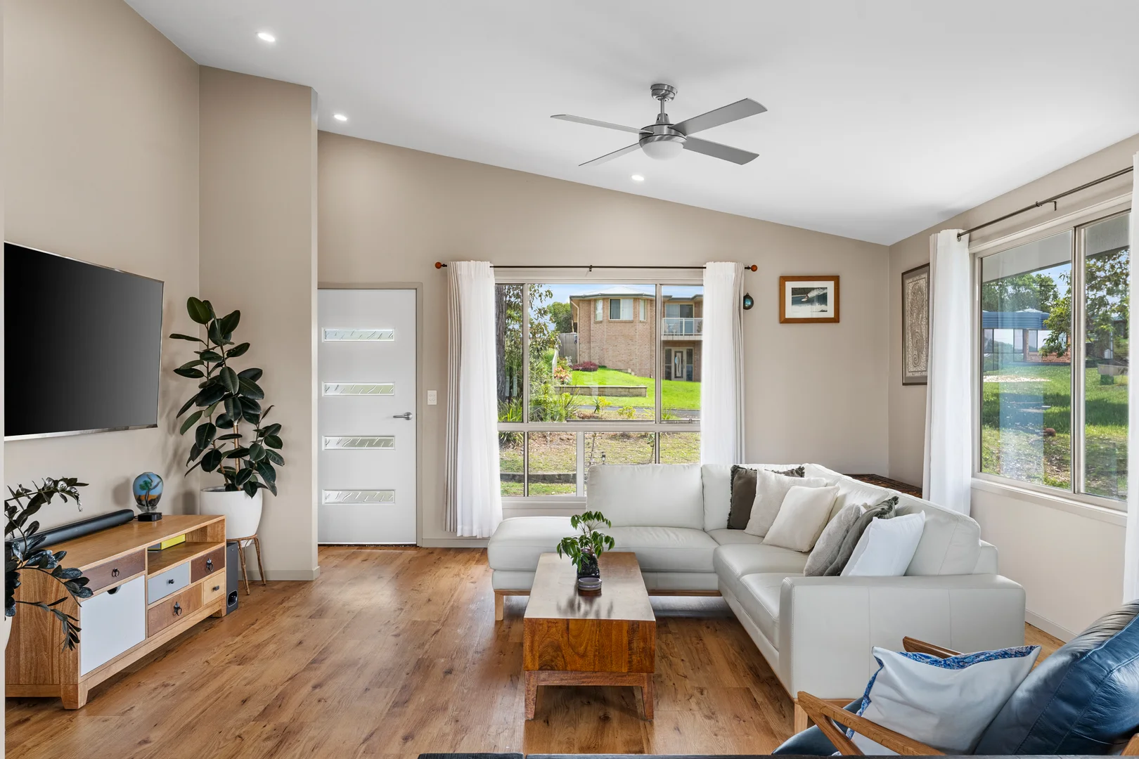 Additional image 10 of 14 Torquay Drive, Lake Tabourie NSW 2539