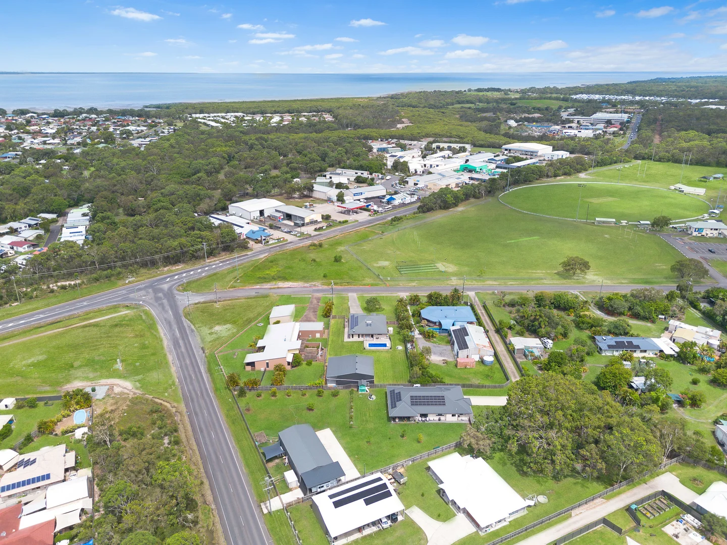 Additional image 25 of 2 Walkers Road, Urangan QLD 4655