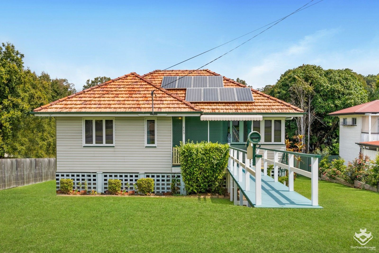 3 bedrooms House in 113 Layard Street HOLLAND PARK QLD, 4121