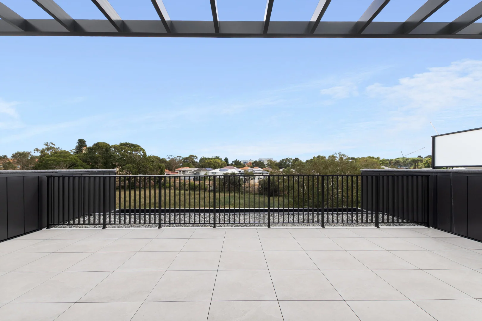 Additional image 14 of 313/38 Cygnus Parade, Waterford WA 6152