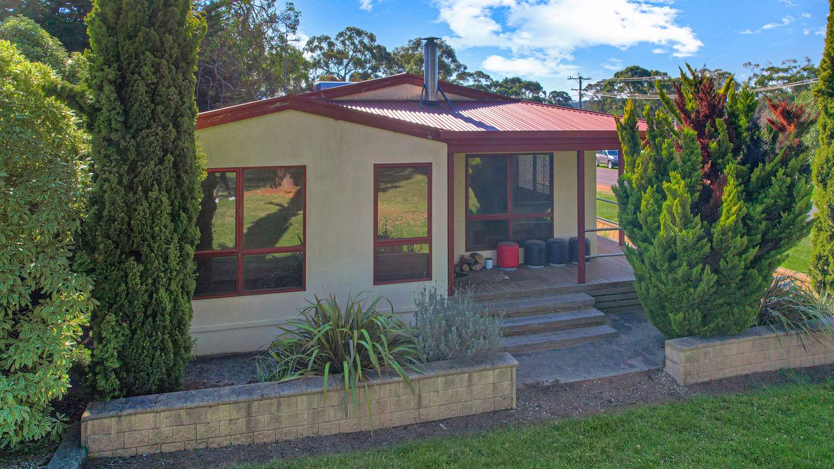 65 Greenham Street, Dartmoor VIC 3304, Image 0