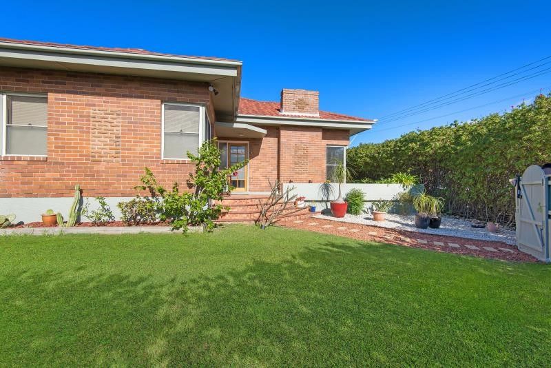 58 Lawrence Street, Freshwater NSW 2096 House For Rent Domain