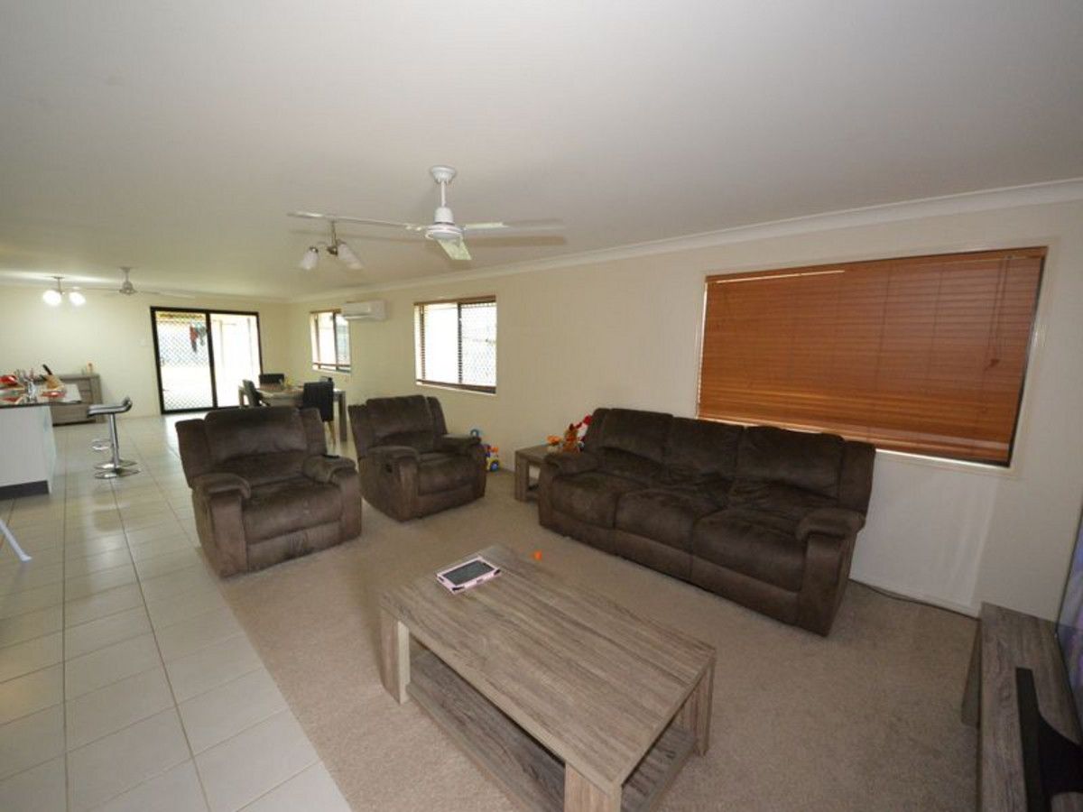 4 Mamalis Street, Gracemere QLD 4702, Image 2