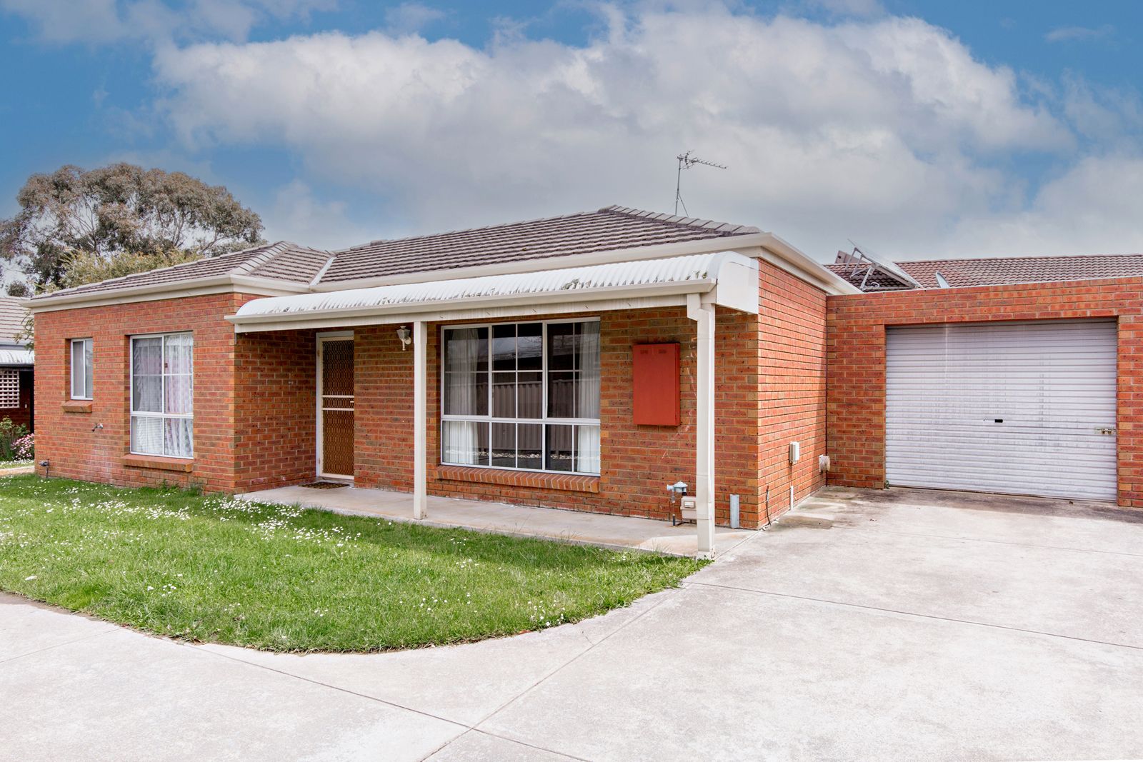 2/25 Paling Street, Ballarat North VIC 3350, Image 0