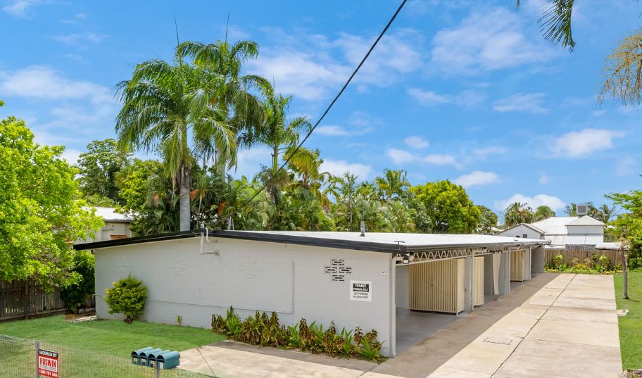 2 bedrooms Apartment / Unit / Flat in 2/46 Norris street HERMIT PARK QLD, 4812