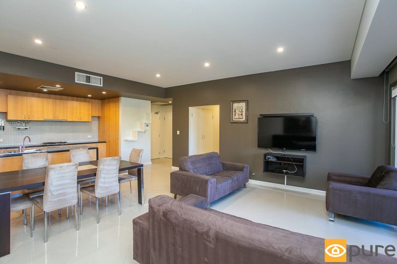 3 bedrooms Apartment / Unit / Flat in 3/325 Newcastle Street NORTHBRIDGE WA, 6003