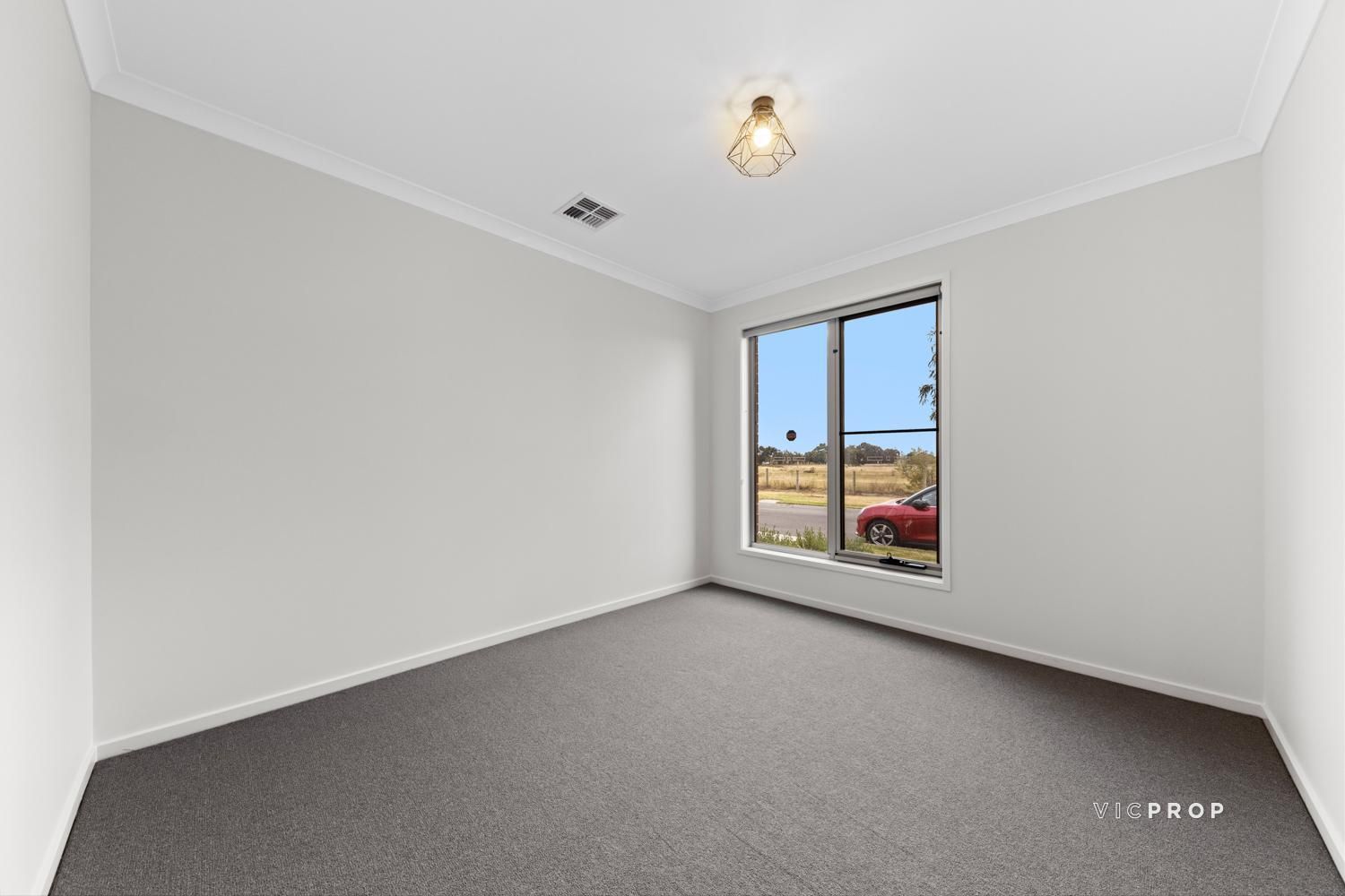 49 Nattarak Avenue, Werribee VIC 3030, Image 2