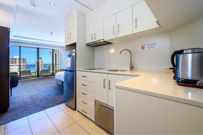 817 & 818/2807 Gold Coast Highway Surfers Paradise 4217 - Image 5