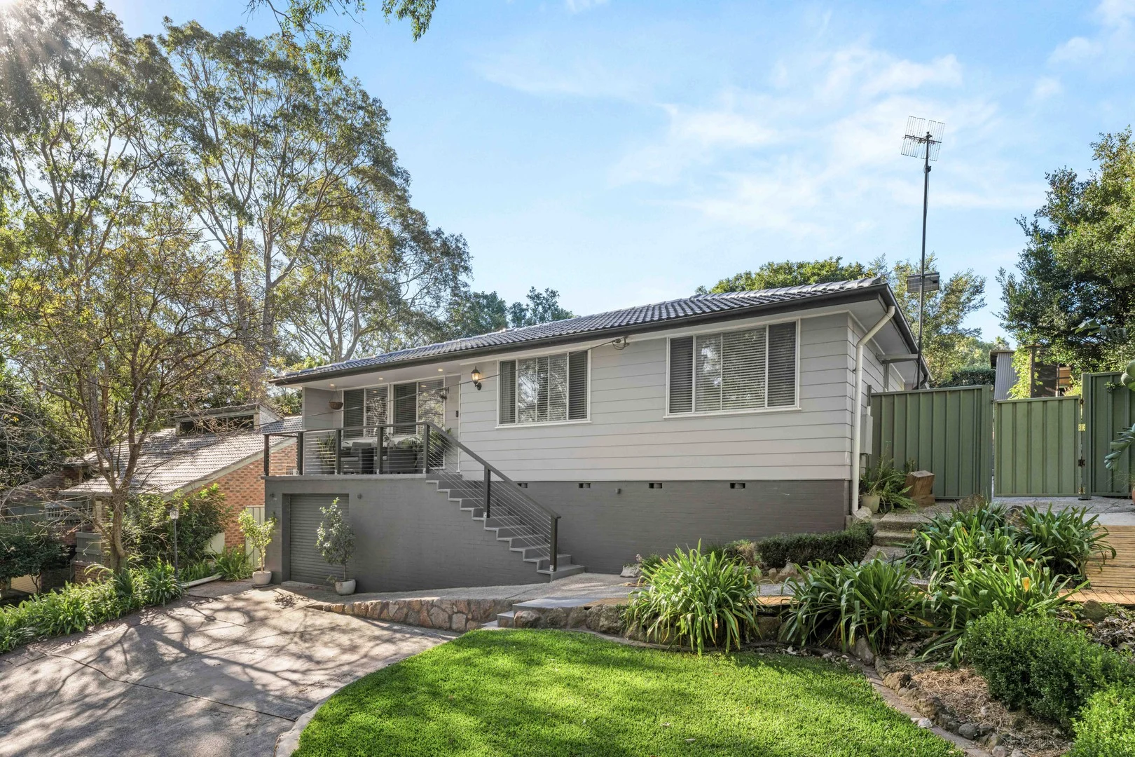 17 Tarawara Street, Bomaderry NSW 2541