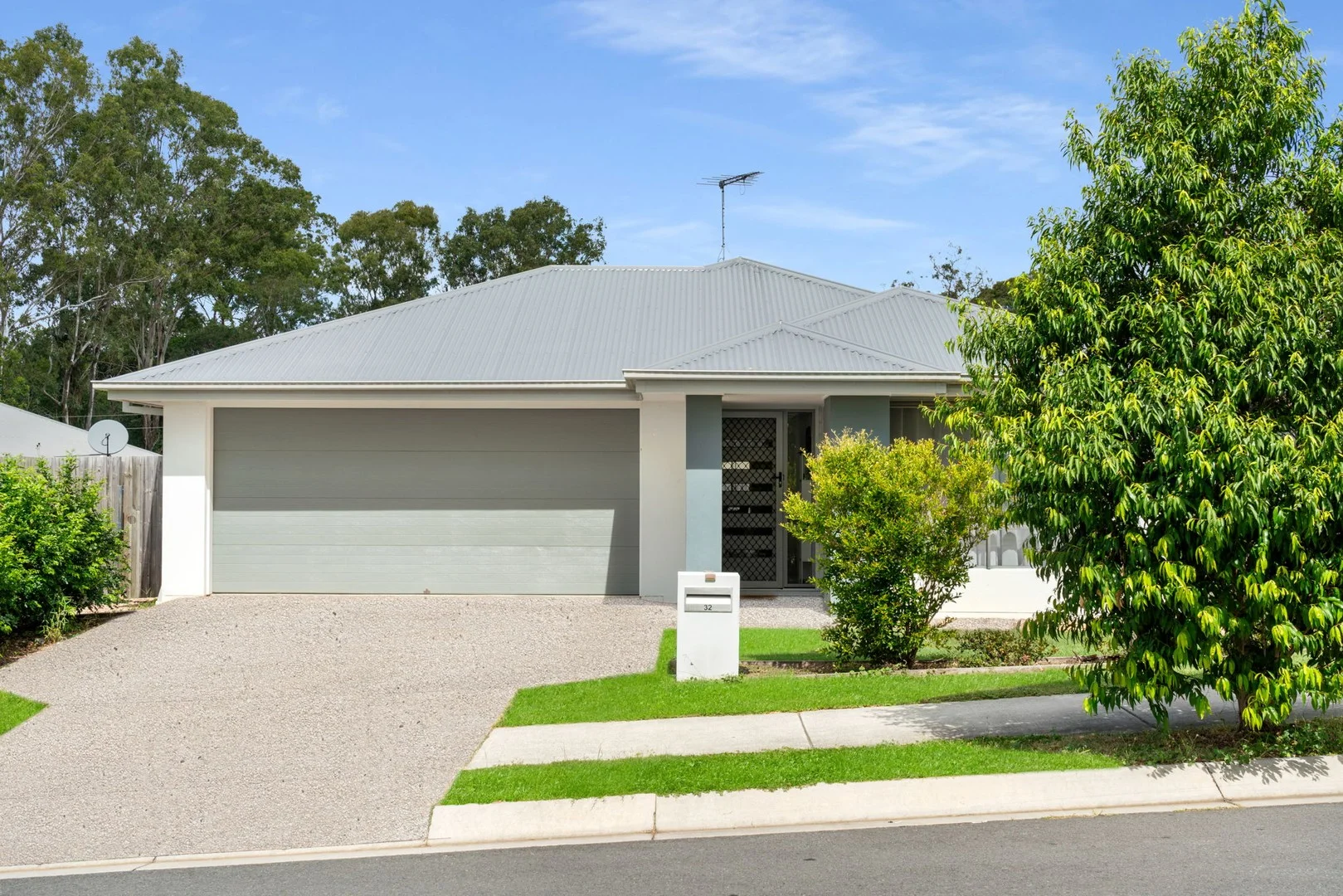 32 Riverlily Crescent, Bellbird Park QLD 4300
