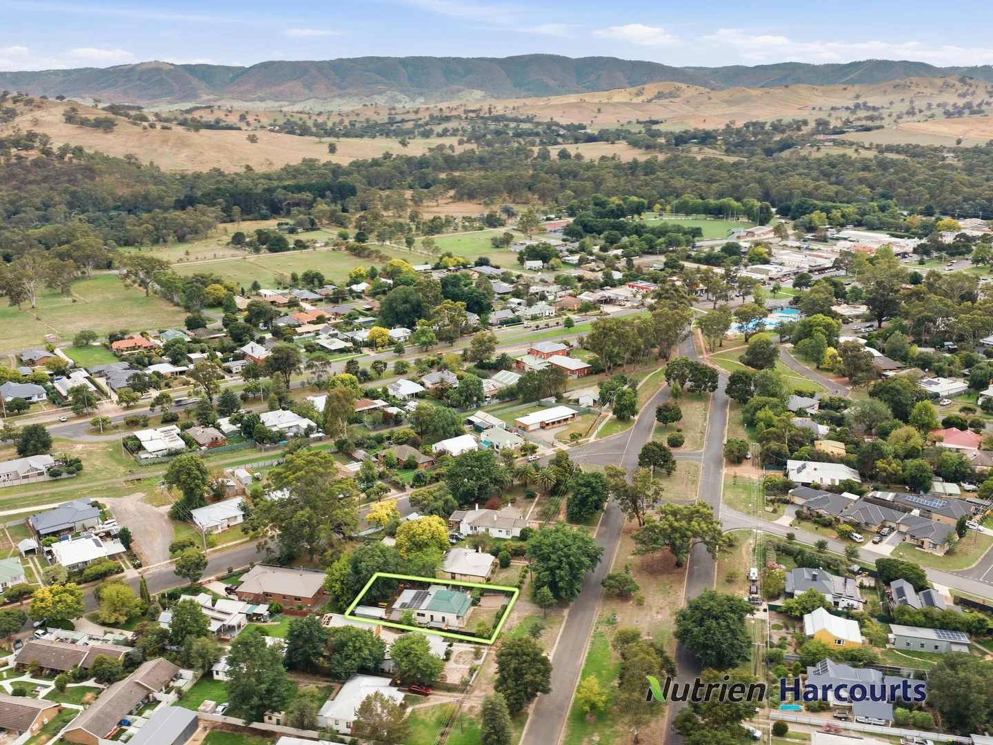 10 Melbourne Road, Yea VIC 3717