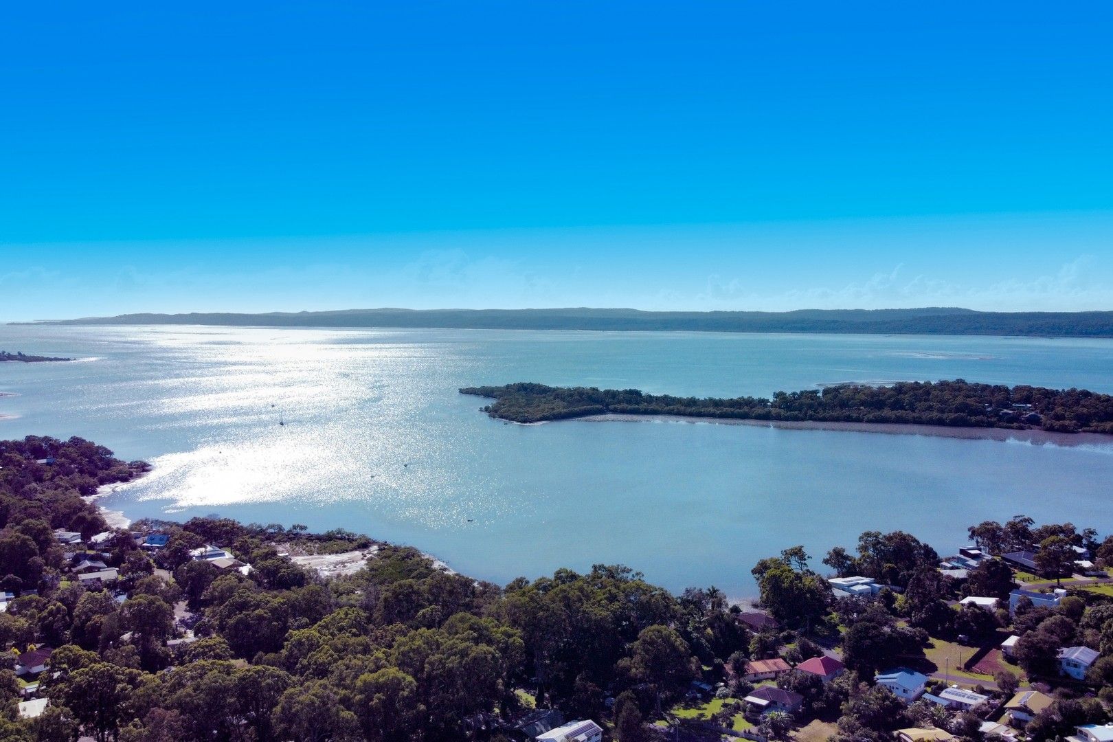 204 High Central Road, Macleay Island QLD 4184, Image 1