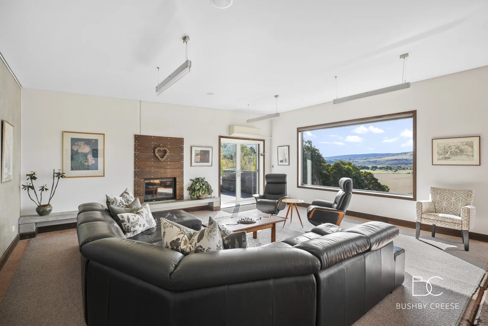 Architectural Lifestyle Estate in Prestigious Relbia - More