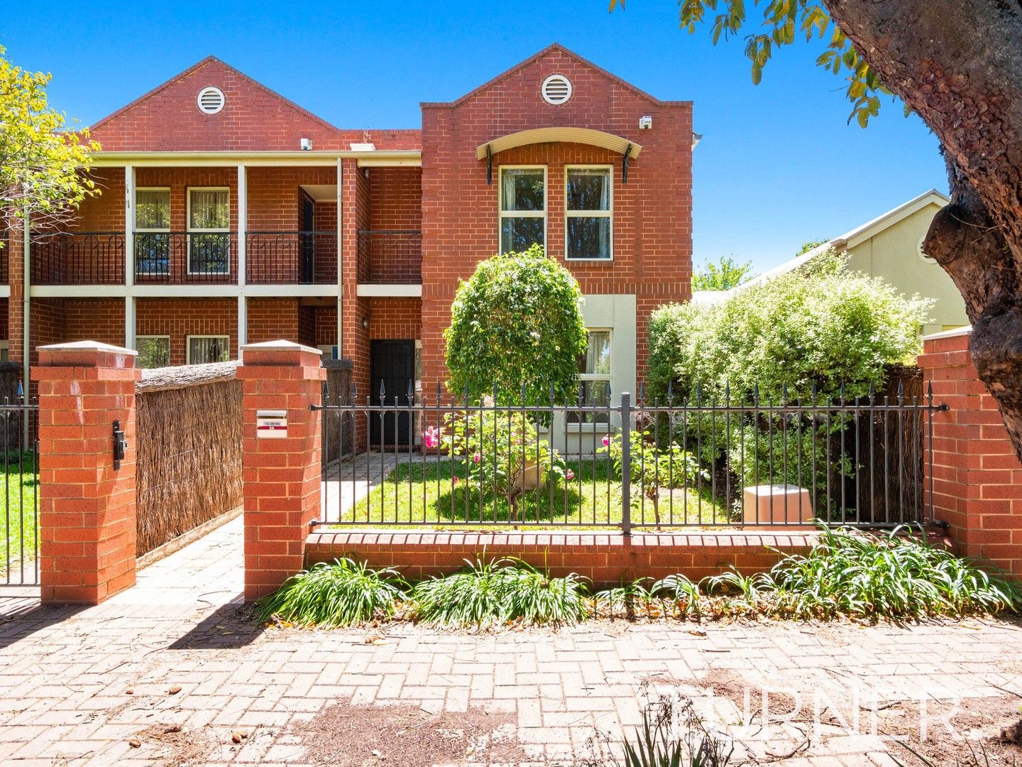 3 bedrooms Townhouse in 3A Sewell Avenue PAYNEHAM SA, 5070