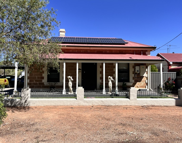 98 Kitchener Street, Peterborough SA 5422