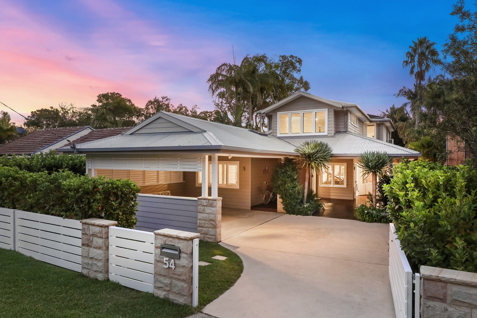 5 bedrooms House in 54 Tasman Road AVALON BEACH NSW, 2107