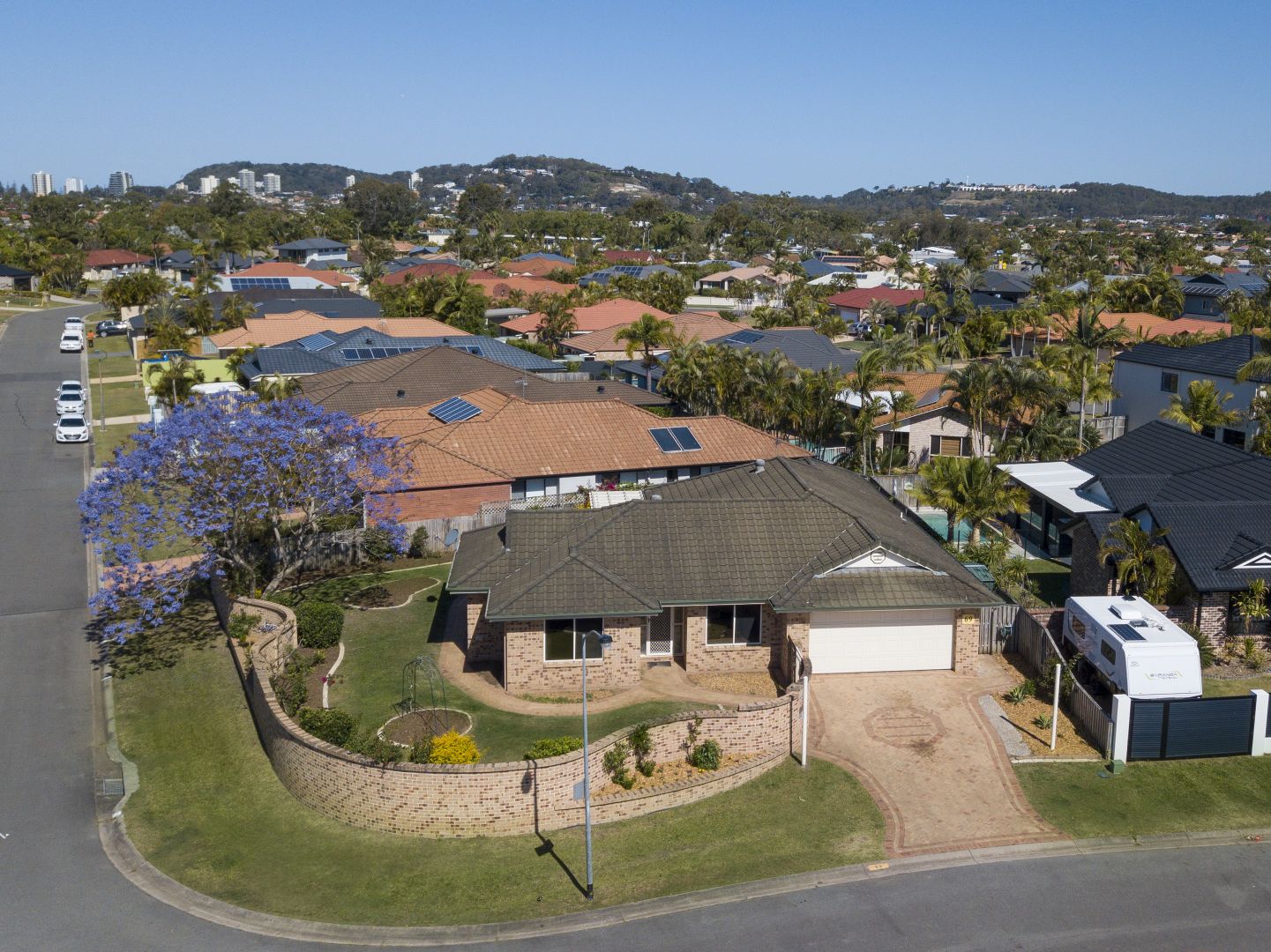 69 Dipper Drive, Burleigh Waters Property History & Address Research Domain