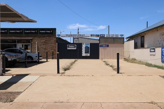 Picture of 233A Hoskins Street, TEMORA NSW 2666
