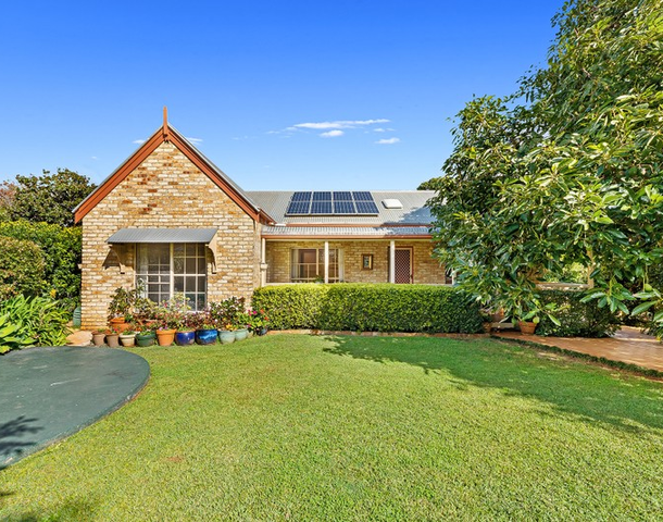 16 Griffith Street, Tamborine Mountain QLD 4272