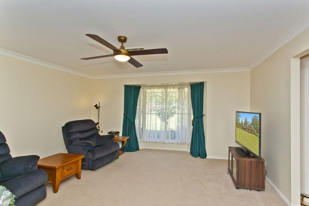 15 Eskdale Park Drive, Seaham NSW 2324, Image 2