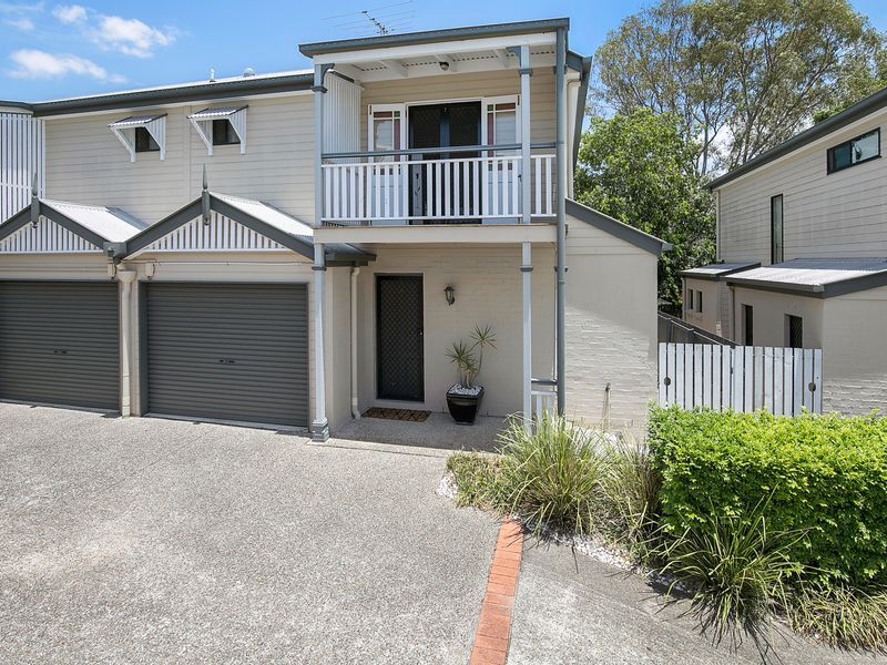 3 bedrooms Townhouse in 6/49-51 Tarana Street CAMP HILL QLD, 4152