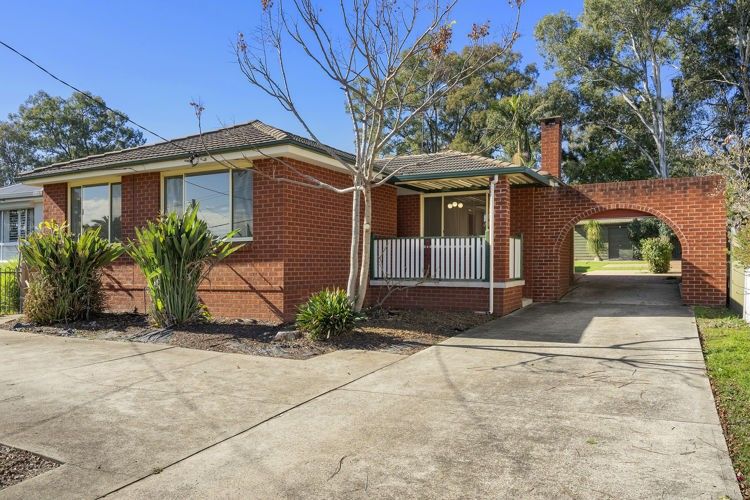 12 McIntosh Street, Kings Park Property History & Address Research