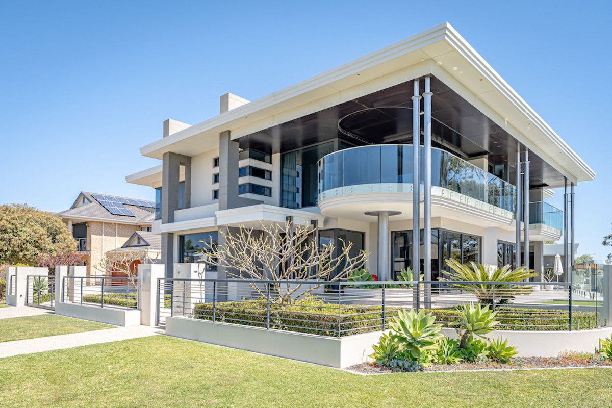 4 bedrooms House in  SHELLEY WA, 6148