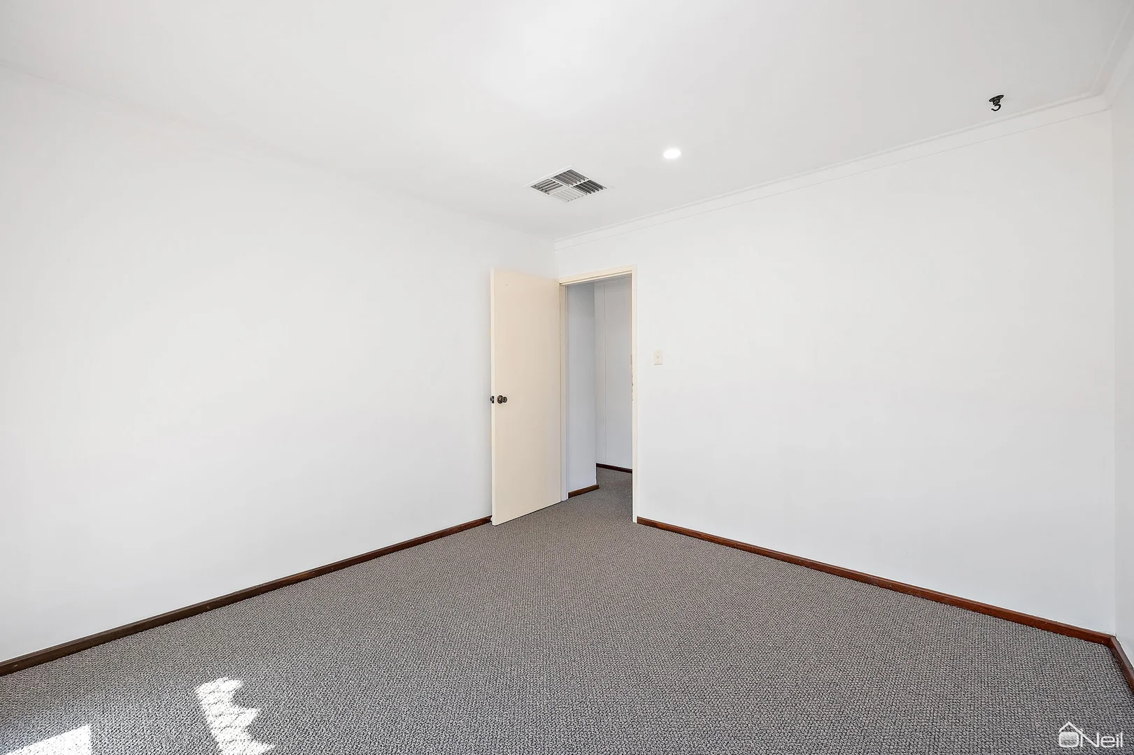 Additional image 18 of 8 Parer Close, Thornlie WA 6108
