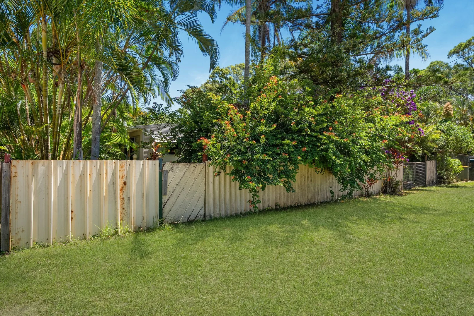 Additional image 23 of 3 Paula Parade, Lamb Island QLD 4184