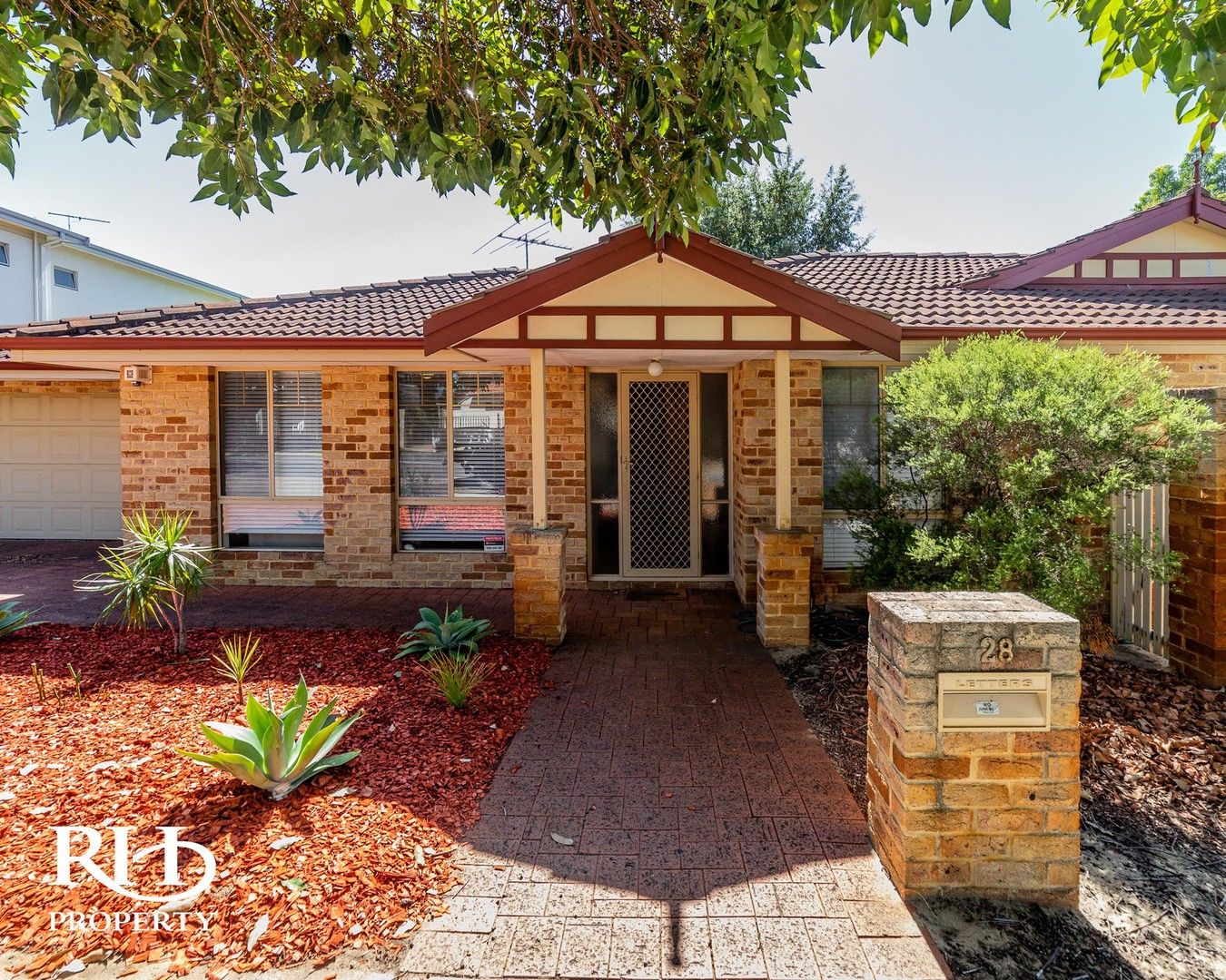 28 Canavan Crescent, Manning WA 6152, Image 0