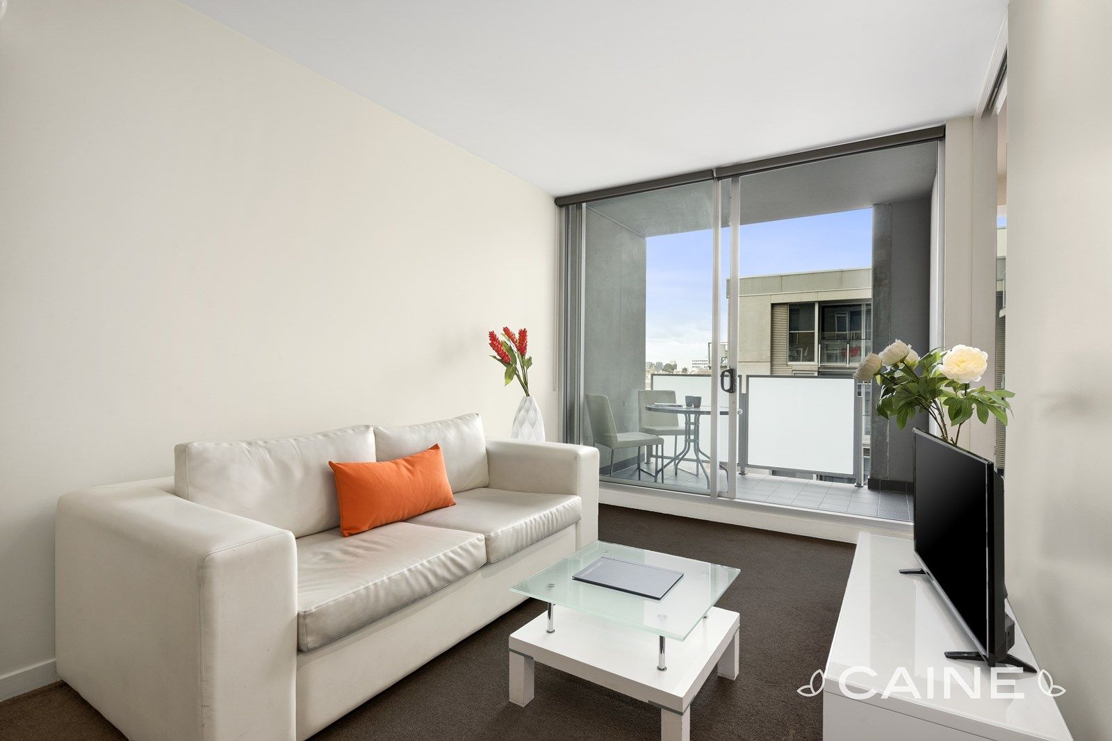 517V/162 Albert Street, East Melbourne VIC 3002, Image 2