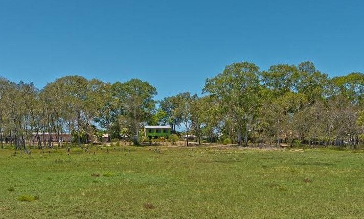 51 Moatah Dr, Beachmere QLD 4510, Image 2