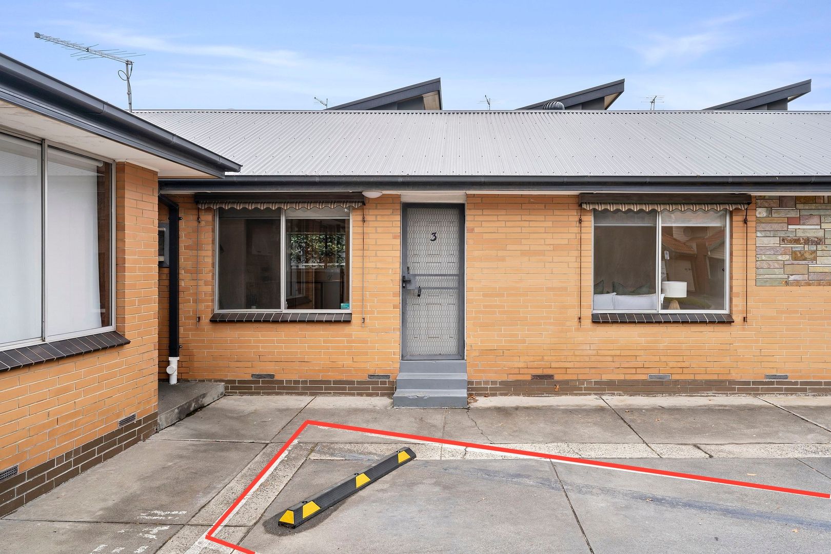 3/322 Buckley Street, Essendon VIC 3040, Image 2