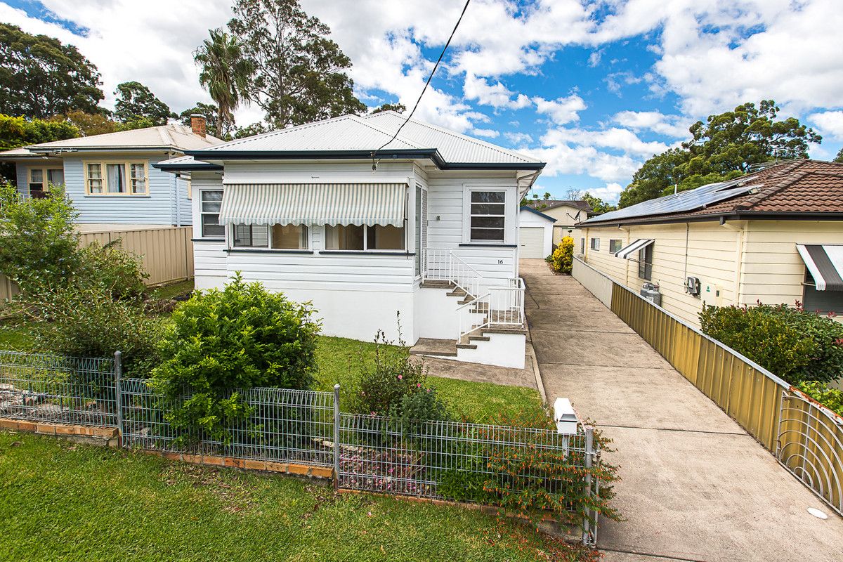 16 Lilian Street, Glendale NSW 2285, Image 0