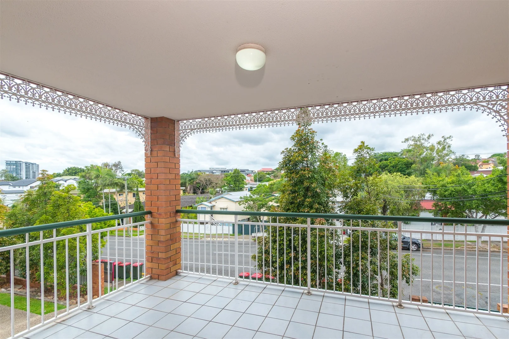 Additional image 9 of 2/102 Pembroke Road, Coorparoo QLD 4151