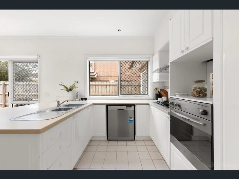 Additional image 7 of 9 Grace Court, Kew VIC 3101