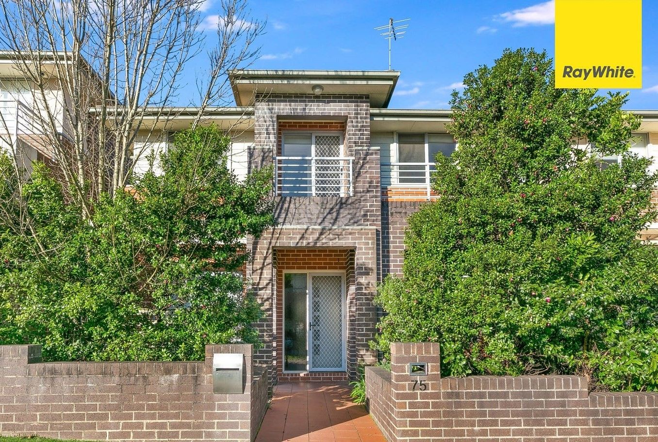 4 bedrooms House in 75 Birchgrove Cres EASTWOOD NSW, 2122