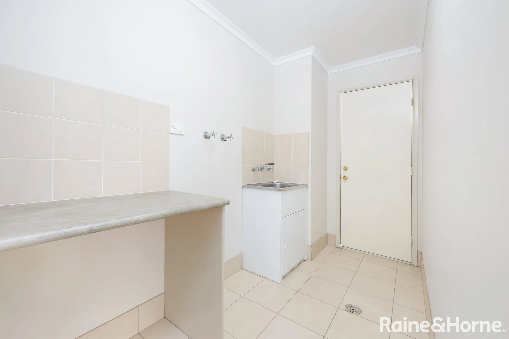 Additional image 11 of 5/43-47 Hutchison Circuit, Crestwood NSW 2620