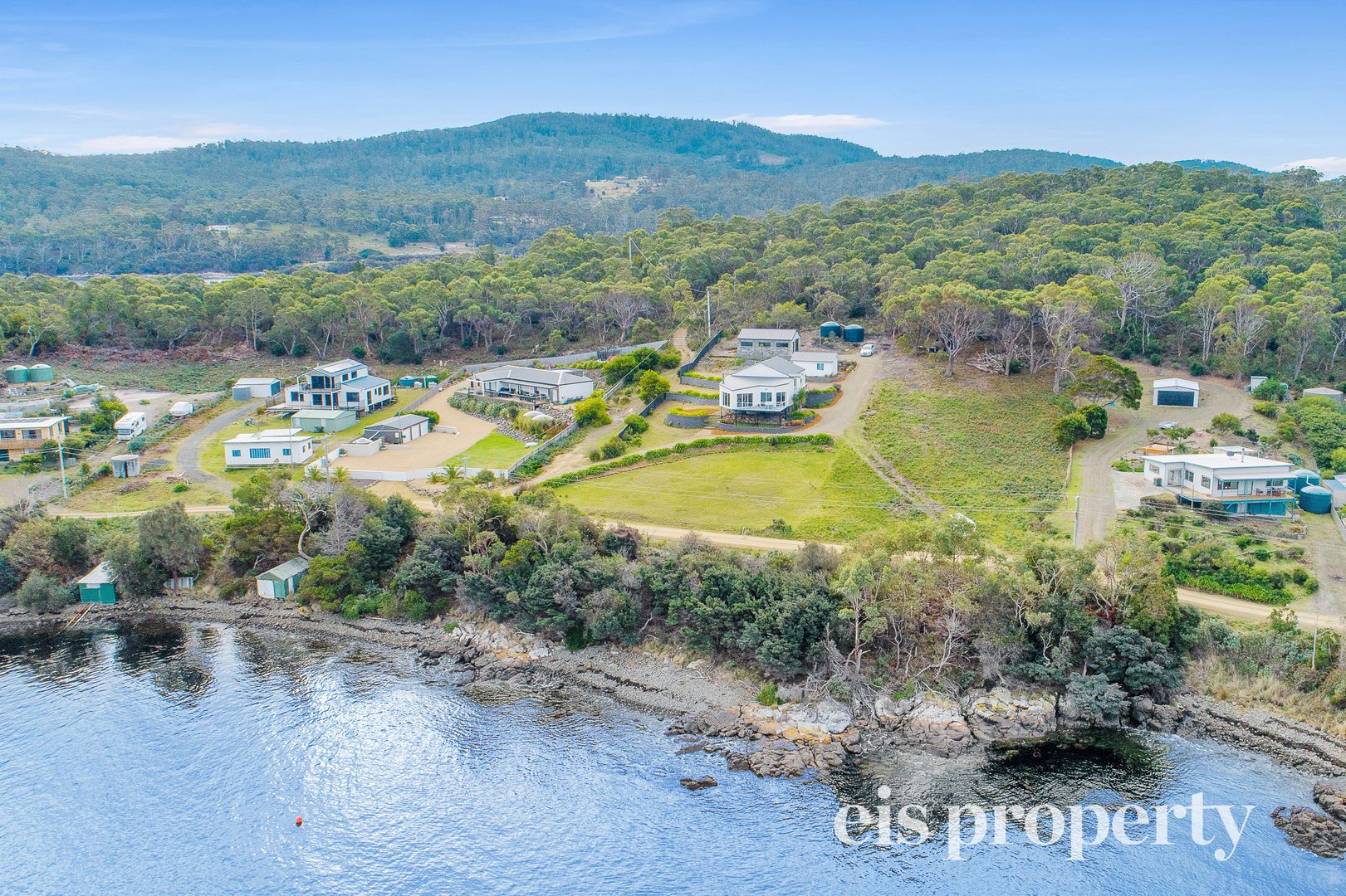 156 Apex Point Road, White Beach TAS 7184, Image 2