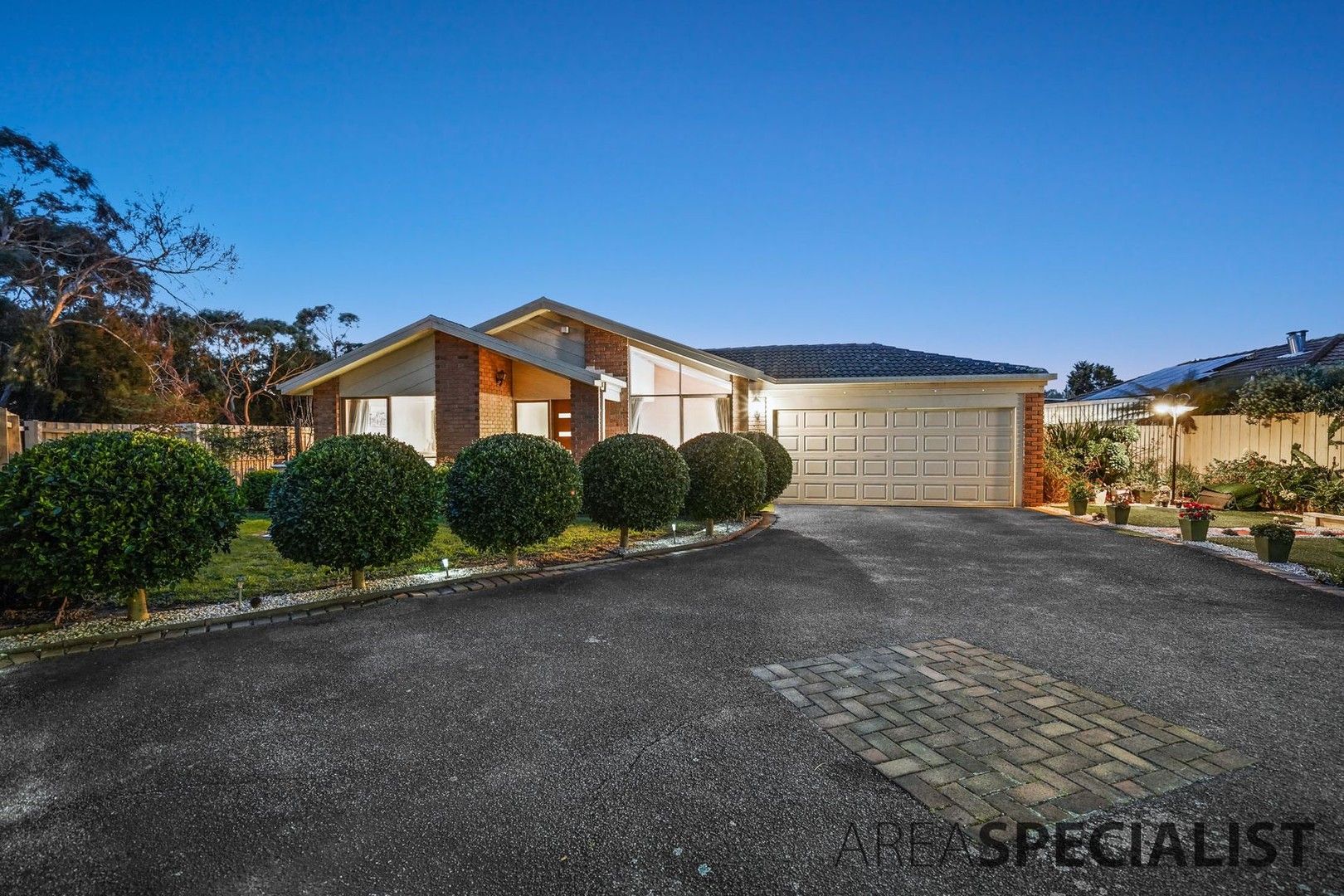 17 Peppercorn Court, Cranbourne North VIC 3977, Image 0