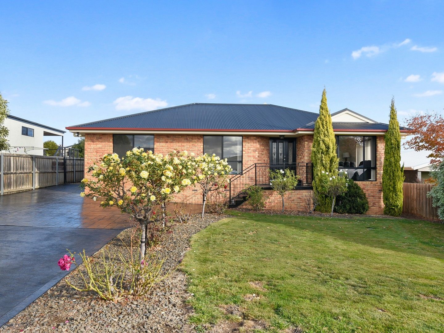 16 Caitlin Court, Midway Point TAS 7171, Image 0