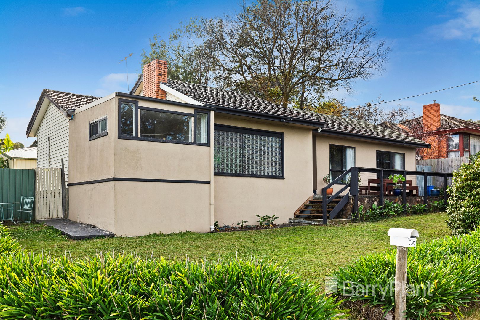 15 Old Gippsland Road, Lilydale Property History & Address Research