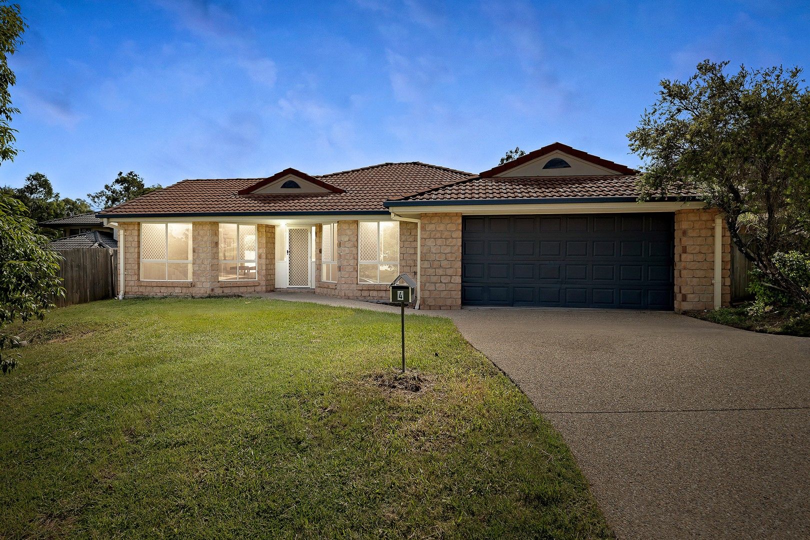 4 Farzana Place, Underwood QLD 4119, Image 0