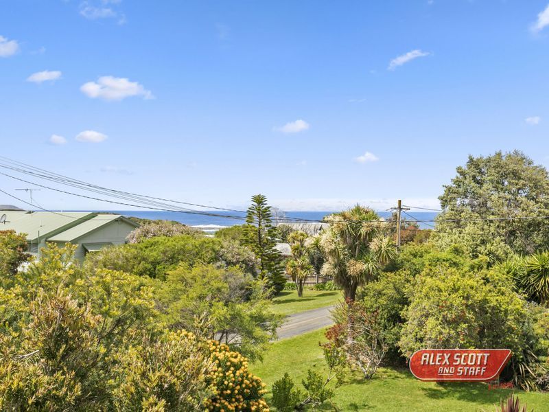 6 WAIKIKI Crescent, Smiths Beach VIC 3922, Image 2